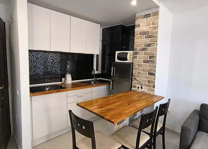 Torres De Yomely Americas Apartment