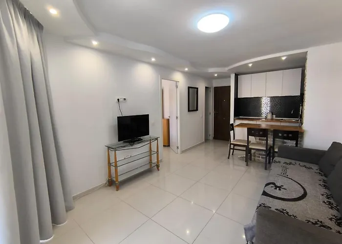 Torres De Yomely Américas *